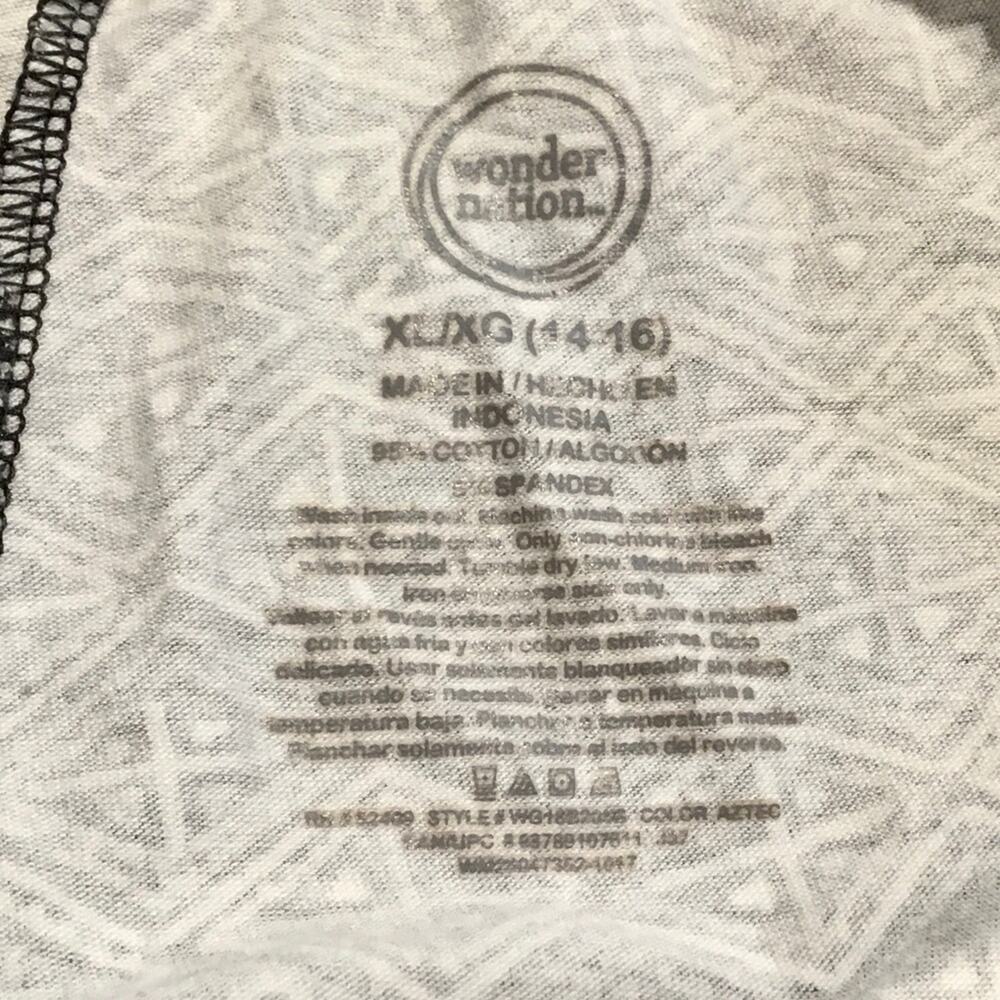 Wonder Nation Bike Shorts - Picture 2 of 4